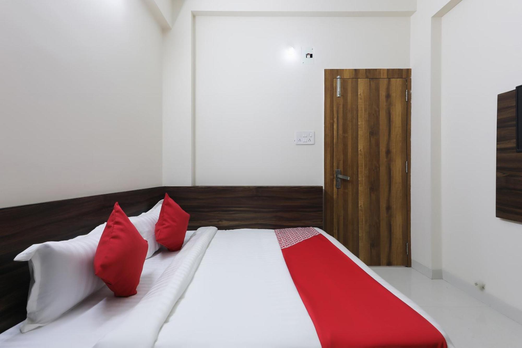 Hotel O La Flora Indore Exterior photo